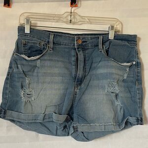 Levi’s Signature Distressed Denim Shorts | Blue Jean | Women’s 14